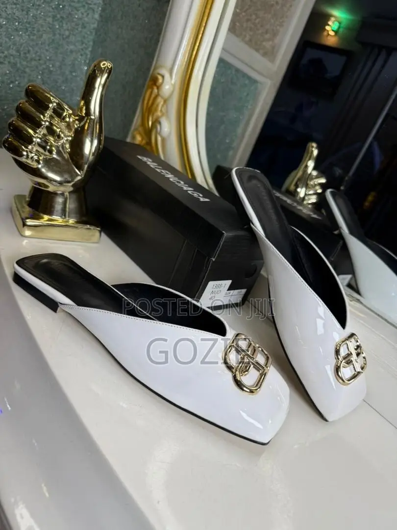 Luxury Balenciaga Slip on Flats