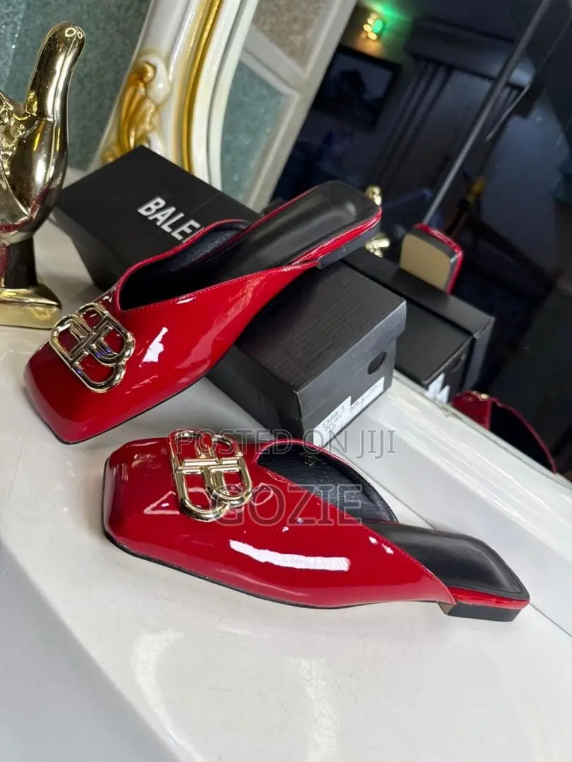 Luxury Balenciaga Slip on Flats