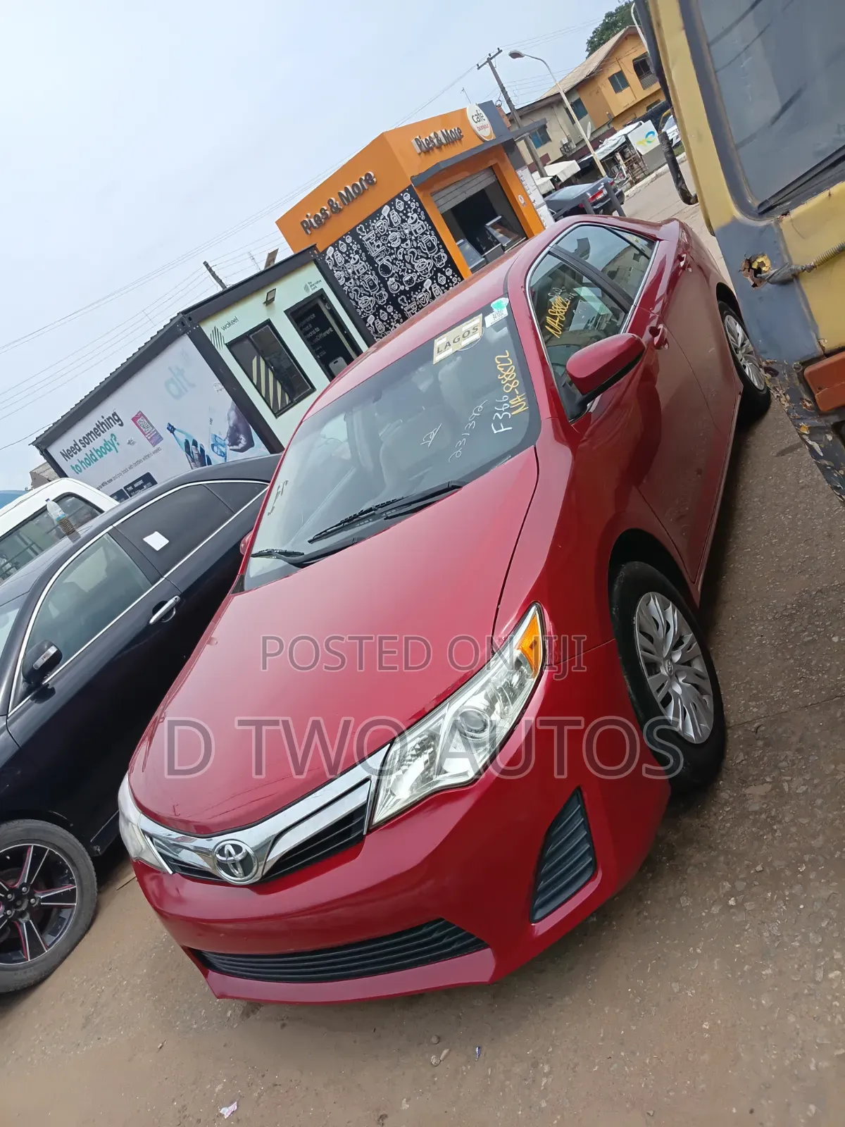 Toyota Camry LE 4dr Sedan (2.5L 4cyl 6A) 2013 Red