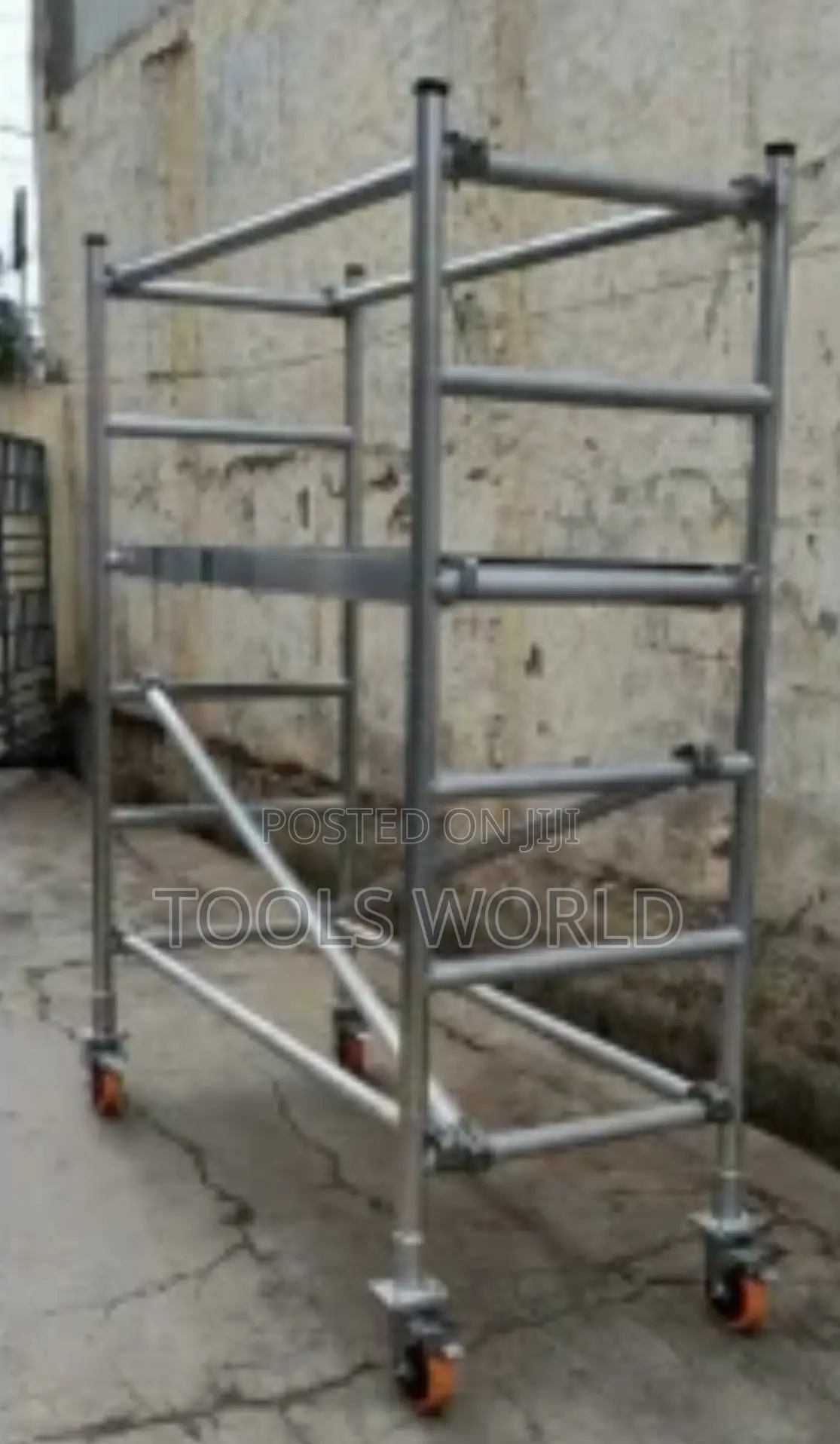 Mobile Scaffold Tower Ladder – 2m X 1m X 2m