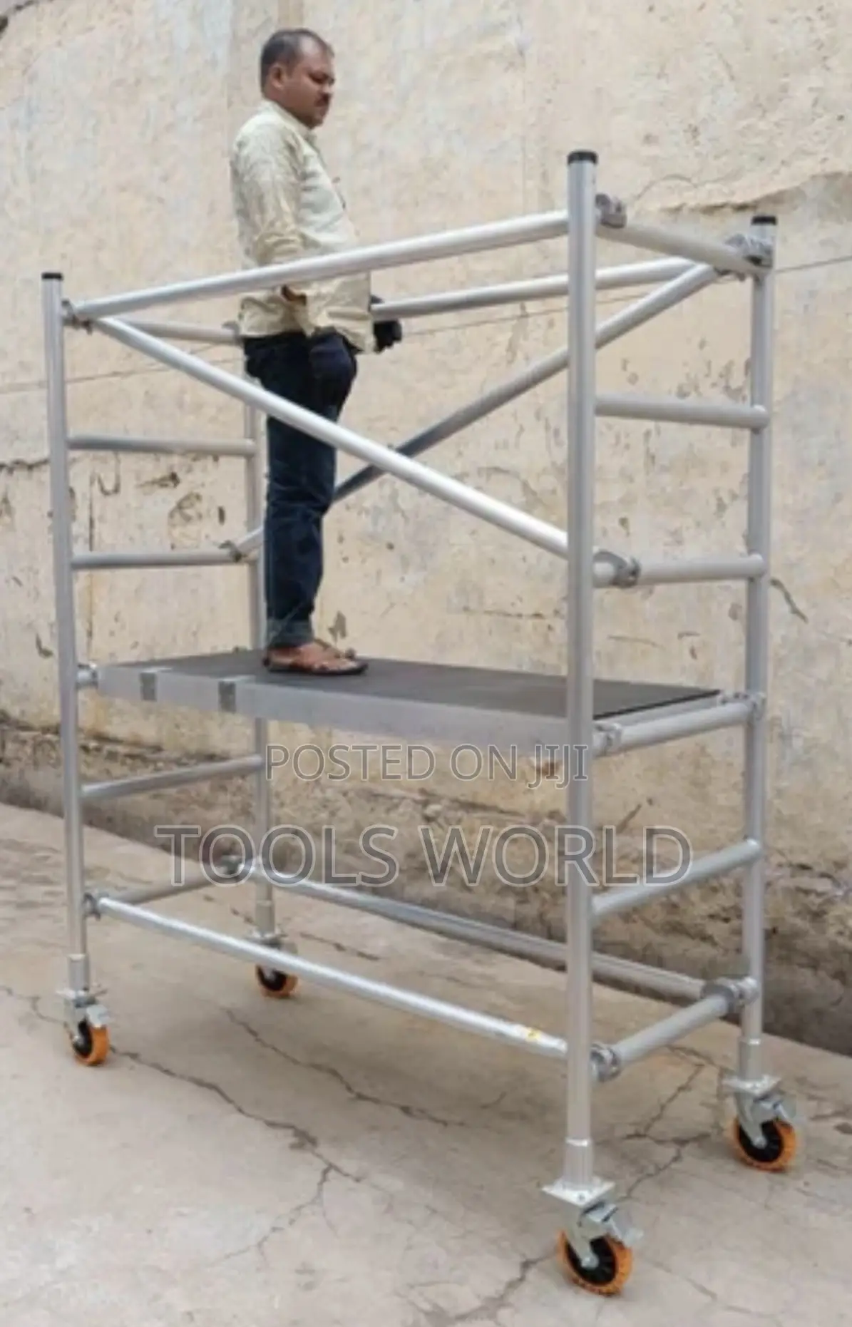 Mobile Scaffold Tower Ladder – 2m X 1m X 2m