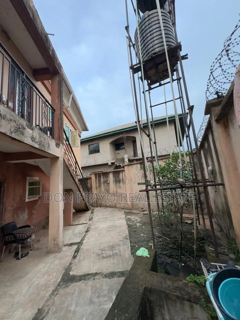 4bdrm Duplex in Idi Orogbo Ojurin for sale