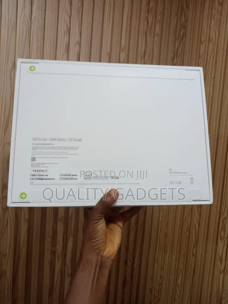 New Laptop Apple MacBook Pro 2026 M5 Pro 24GB Apple M5 Pro SSD 1T