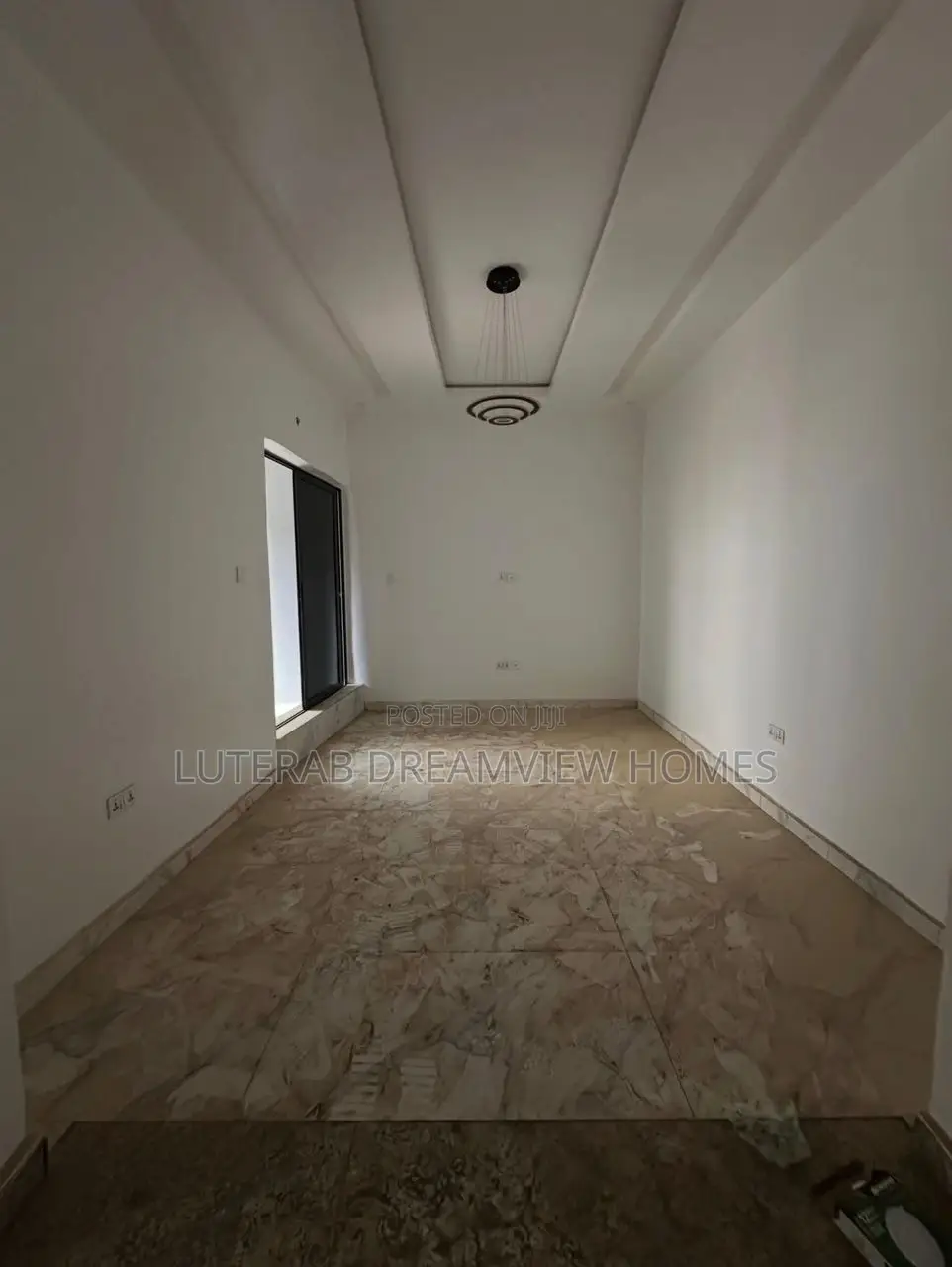 4bdrm Townhouse / Terrace in Apo Legislative for rent