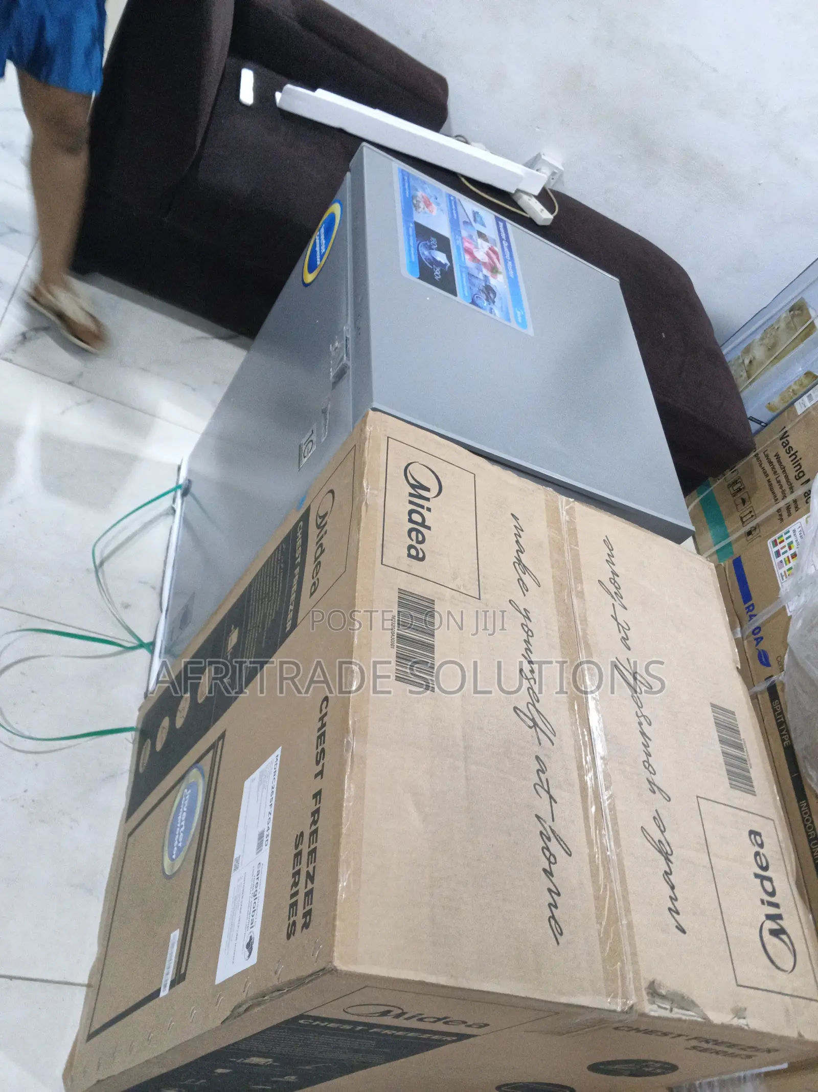 Midea 142l Inverter Freezer With Fast Cooling Mdrc265fzg43d
