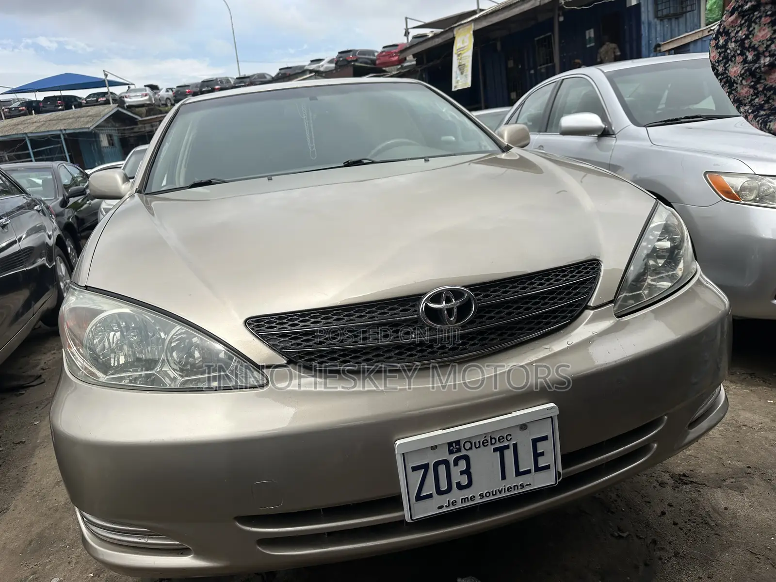 Toyota Camry LE 4dr Sedan (2.4L 4cyl 5A) 2006 Gold