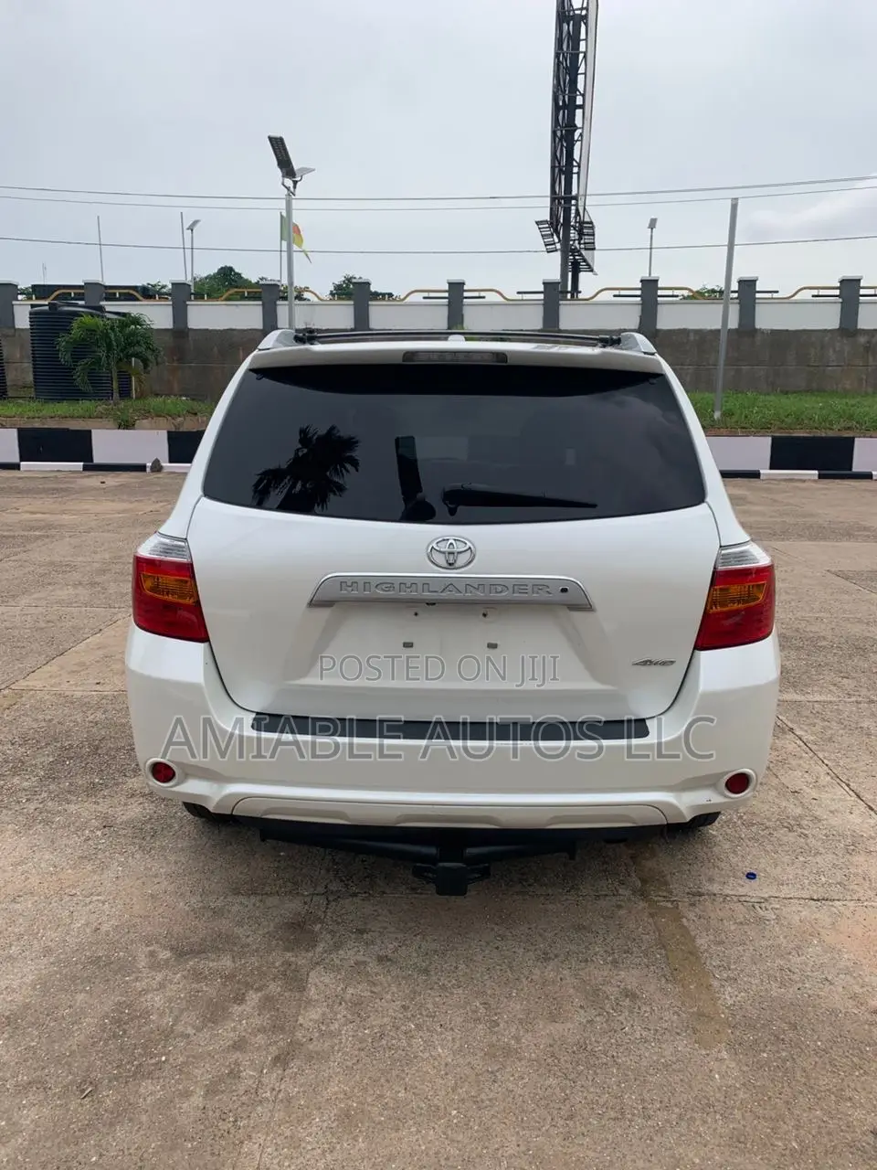 Toyota Highlander Limited 2010 White