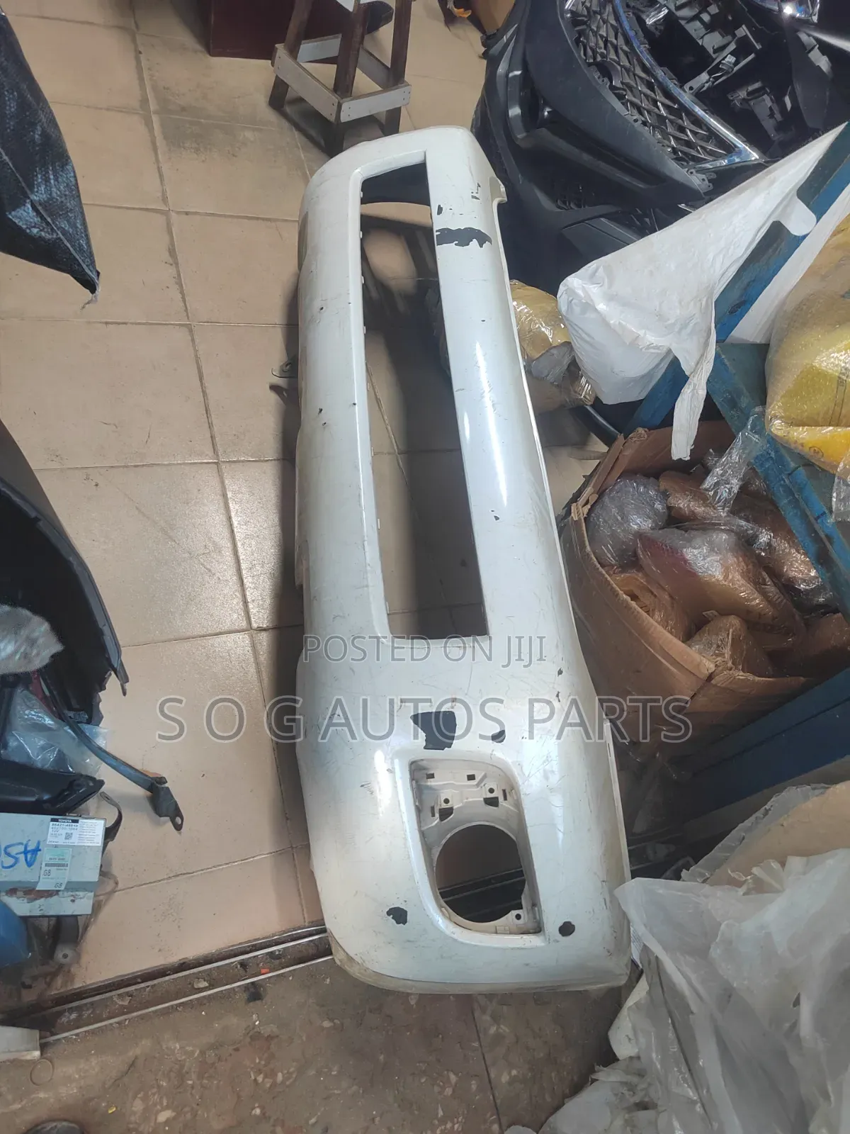 Front Bumper Sequia 2010