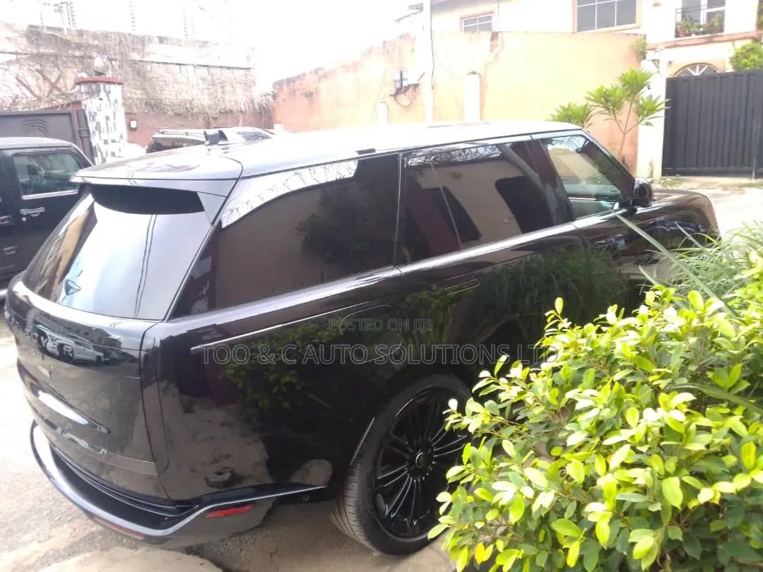 Rover Land 2024 Black