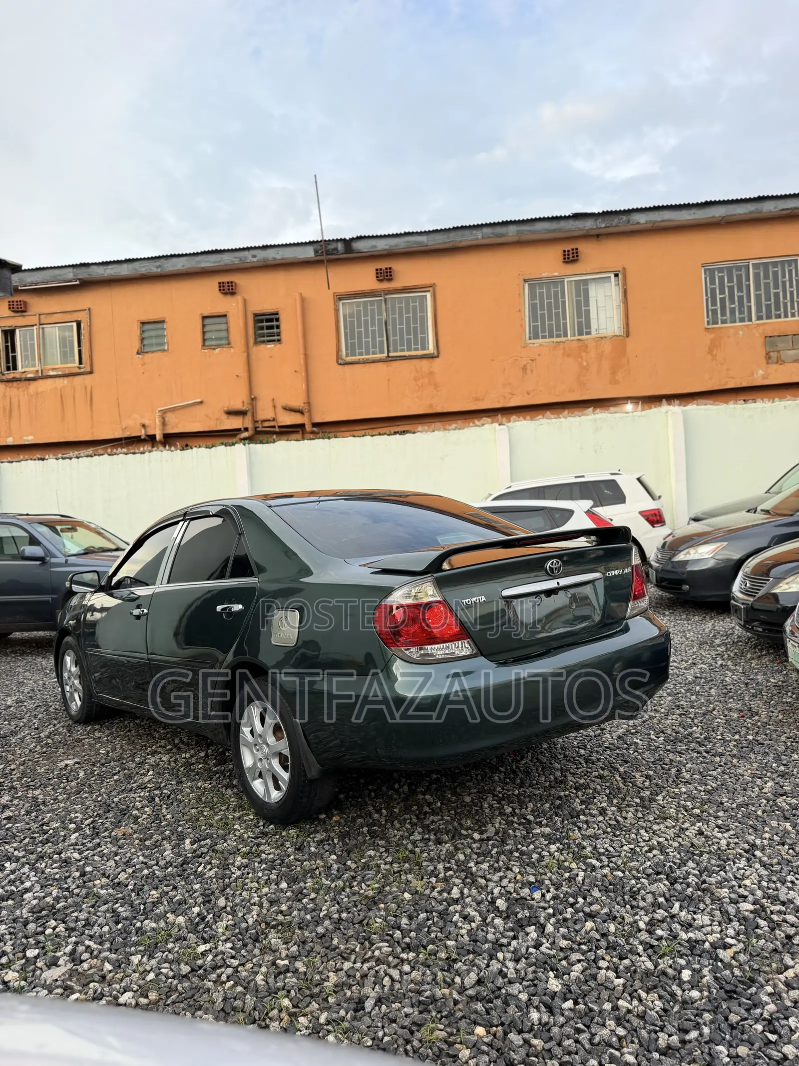 Toyota Camry XLE 4dr Sedan (2.4L 4cyl 5A) 2005 Green