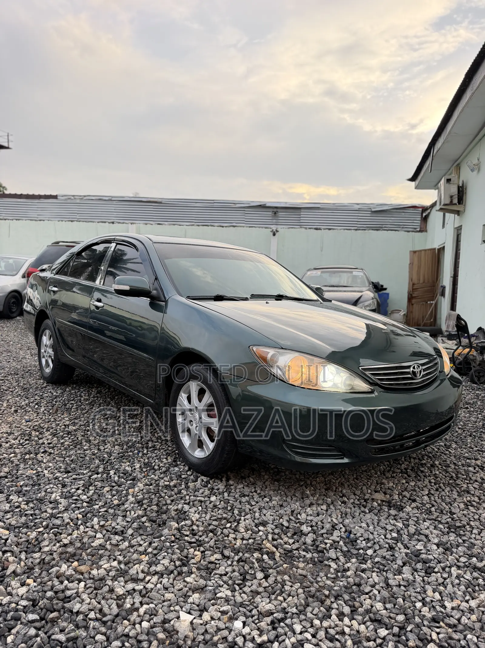 Toyota Camry XLE 4dr Sedan (2.4L 4cyl 5A) 2005 Green