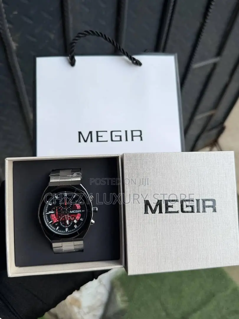 Megir Quality Men Chain Strap Wristwatch