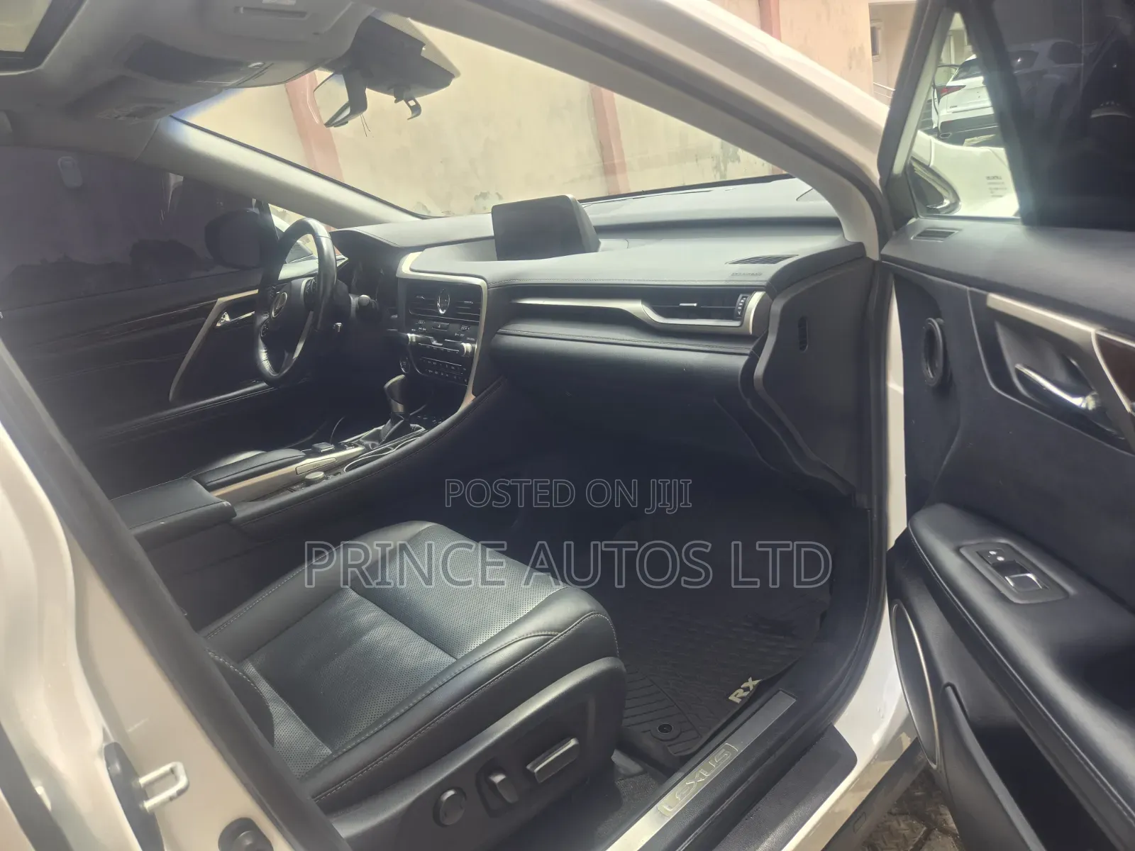 Lexus RX 2019 White