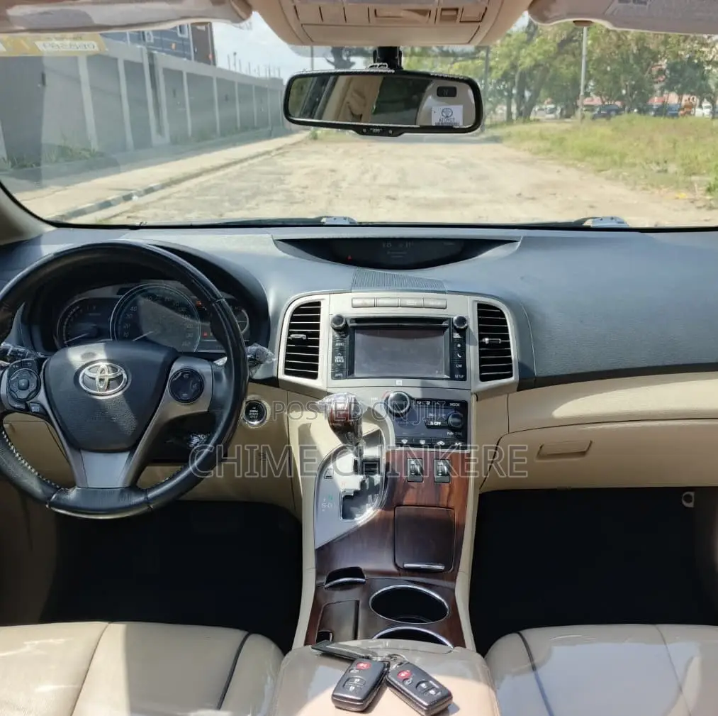 Toyota Venza XLE 4dr Wagon (3.5L 6cyl 6A) 2014 Black