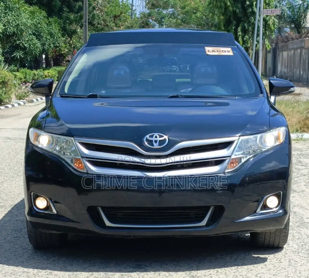 Toyota Venza XLE 4dr Wagon (3.5L 6cyl 6A) 2014 Black