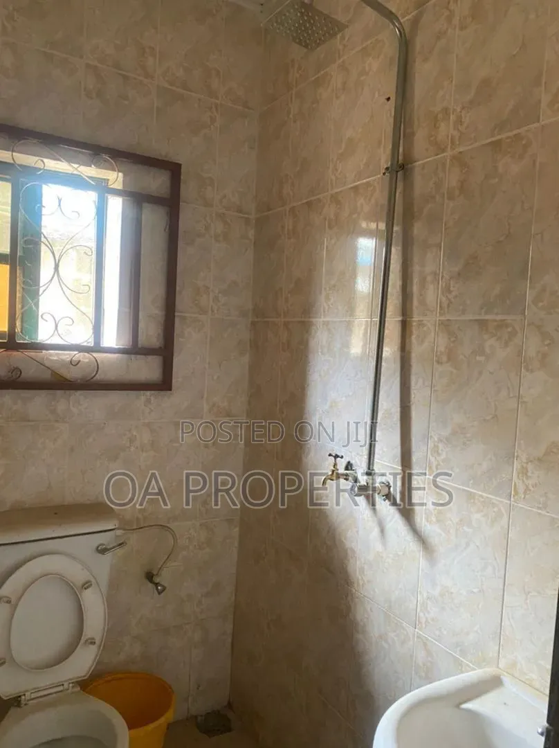 4bdrm Bungalow in Ibadan for sale