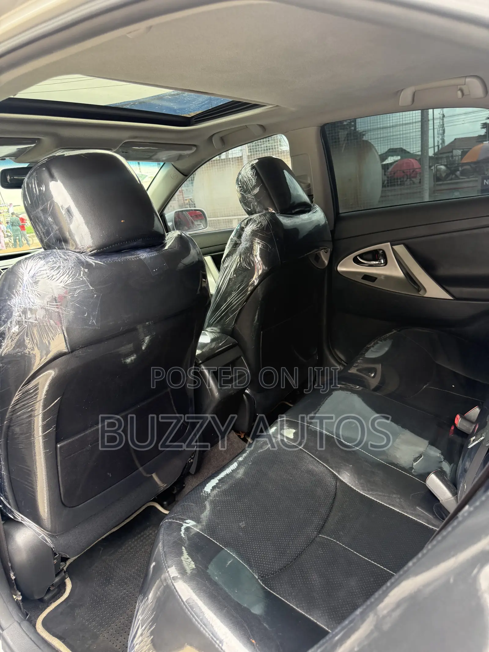 Toyota Camry SE V6 4dr Sedan (3.5L 6cyl 6AM) 2009 Silver