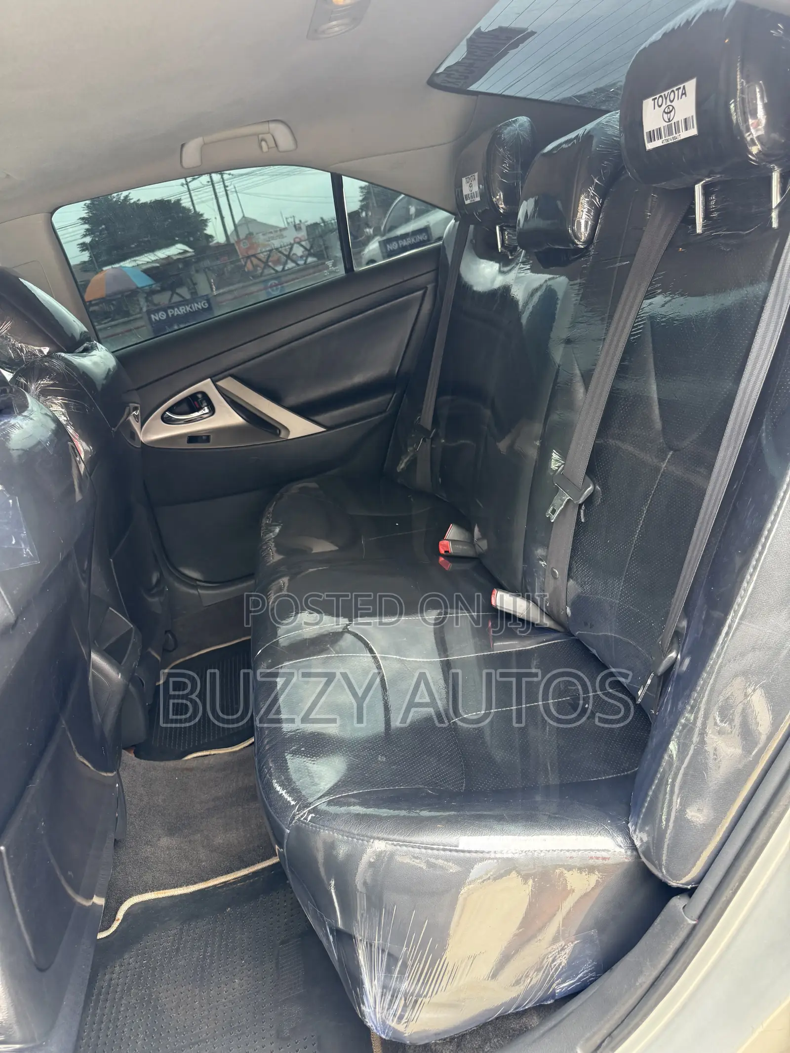 Toyota Camry SE V6 4dr Sedan (3.5L 6cyl 6AM) 2009 Silver