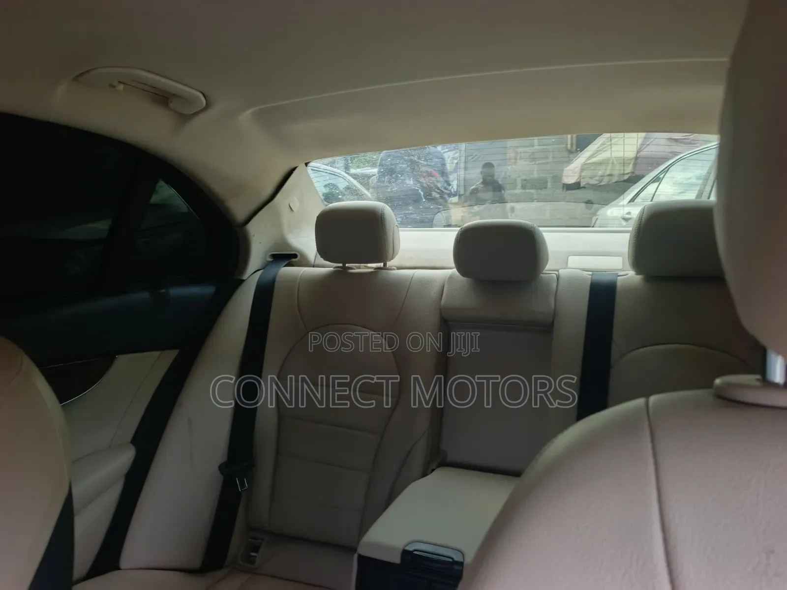 Mercedes-Benz C300 2016 Black