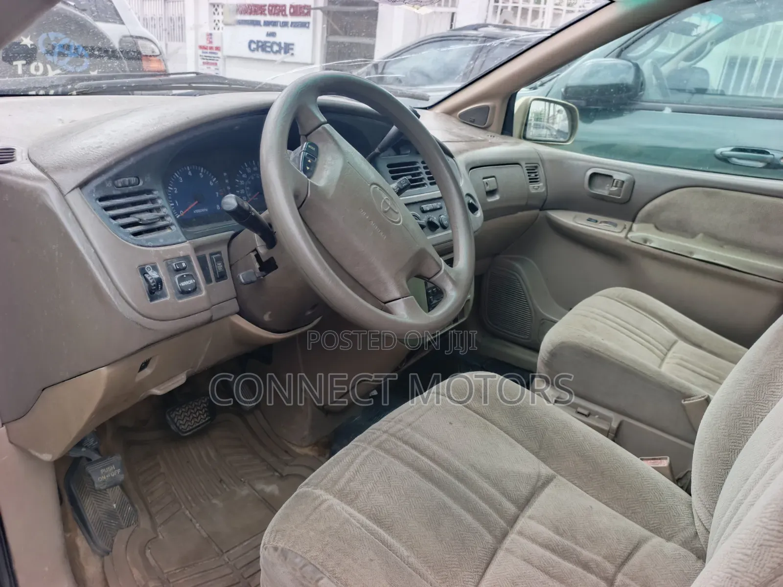 Toyota Sienna 2001 Gold