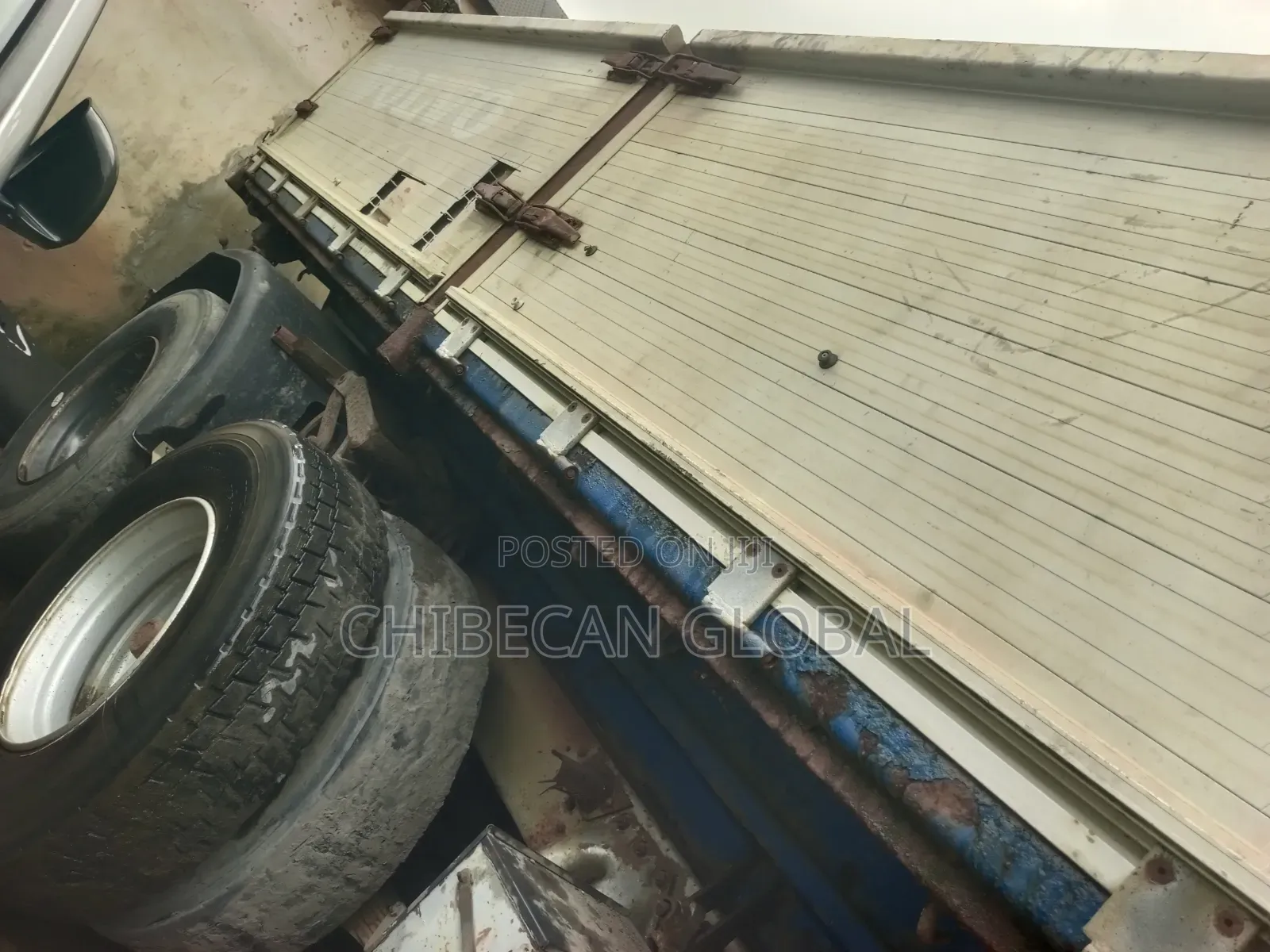 Scania 112h Tipper 10 Tyres Heavy Duty With Double Axles (Tokunbo)