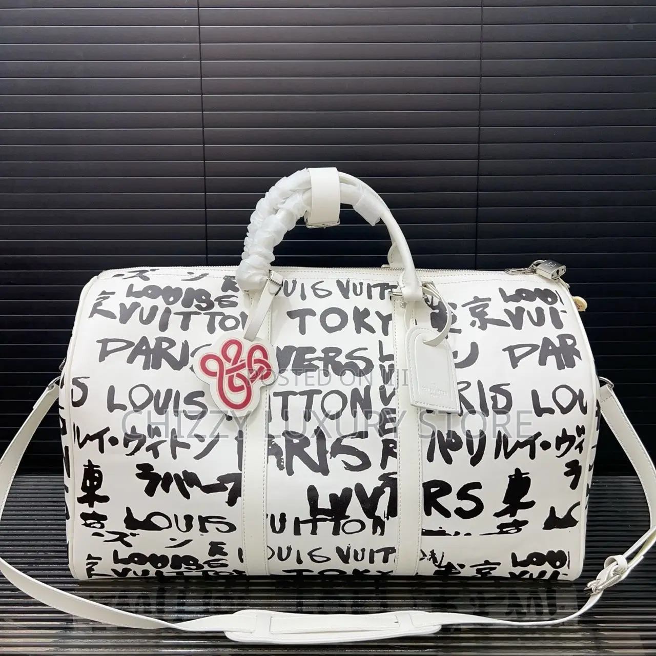 Louis Vuitton Quality Luxury Men Duffle Bag