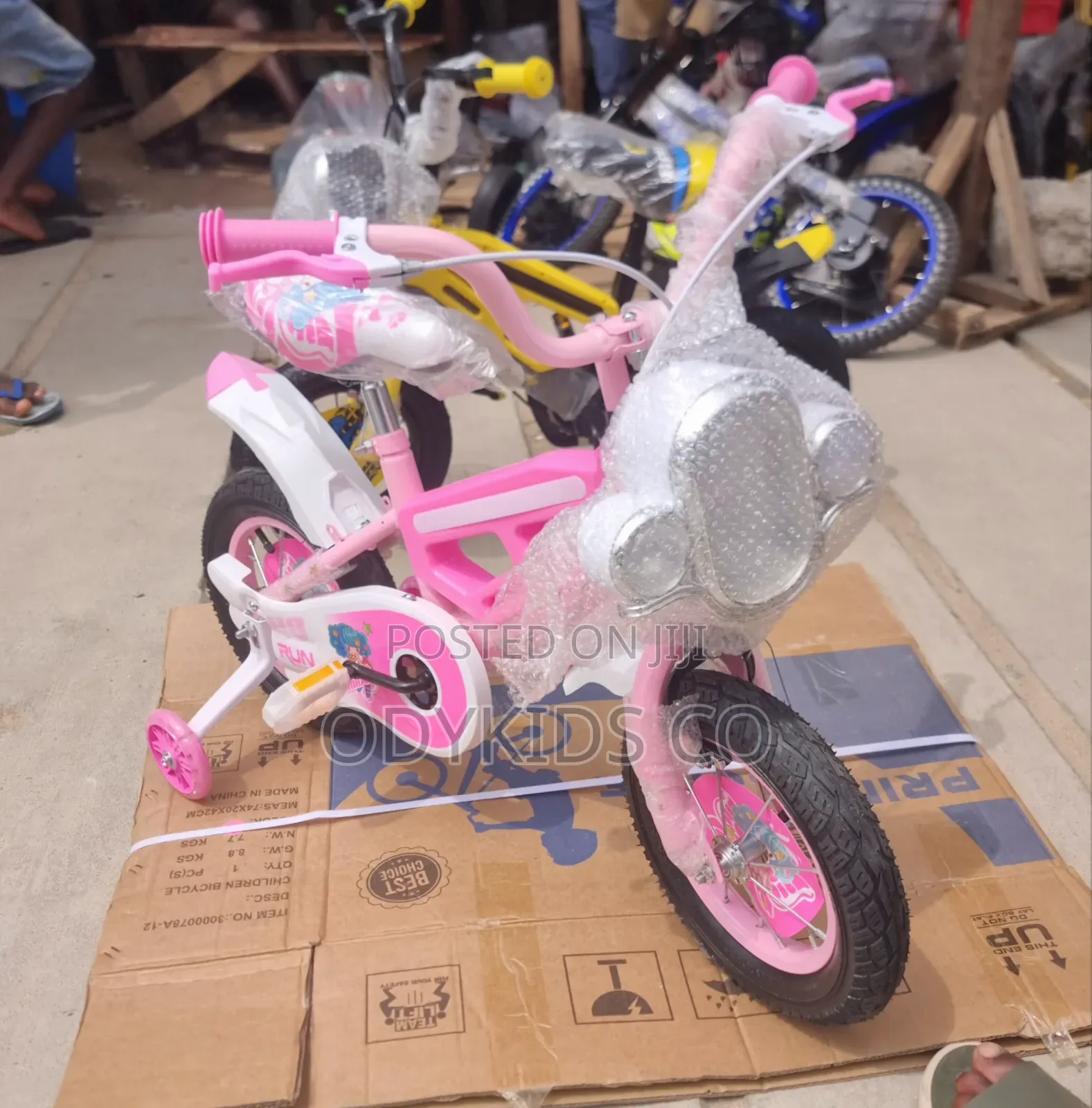 Music And Light Kids Bicycle For Age 4 To 7 Years