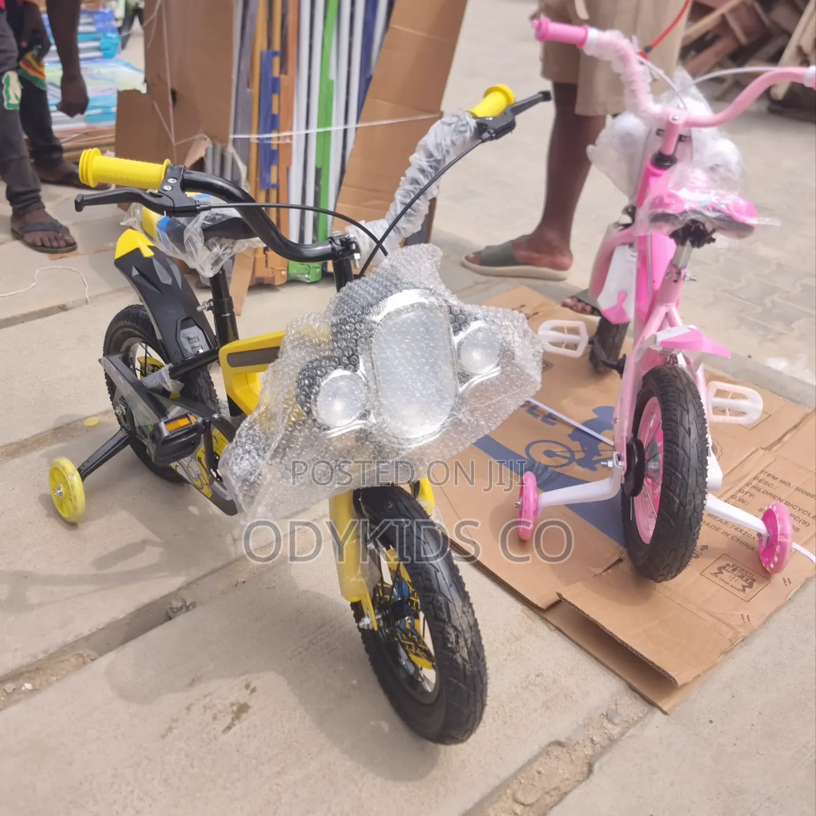 Music And Light Kids Bicycle For Age 4 To 7 Years