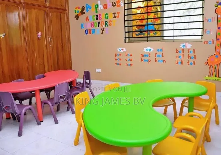 Different Moon Table Colours
