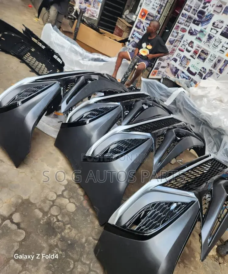 Complete Front Bumper Toyota Camry 2022 Se