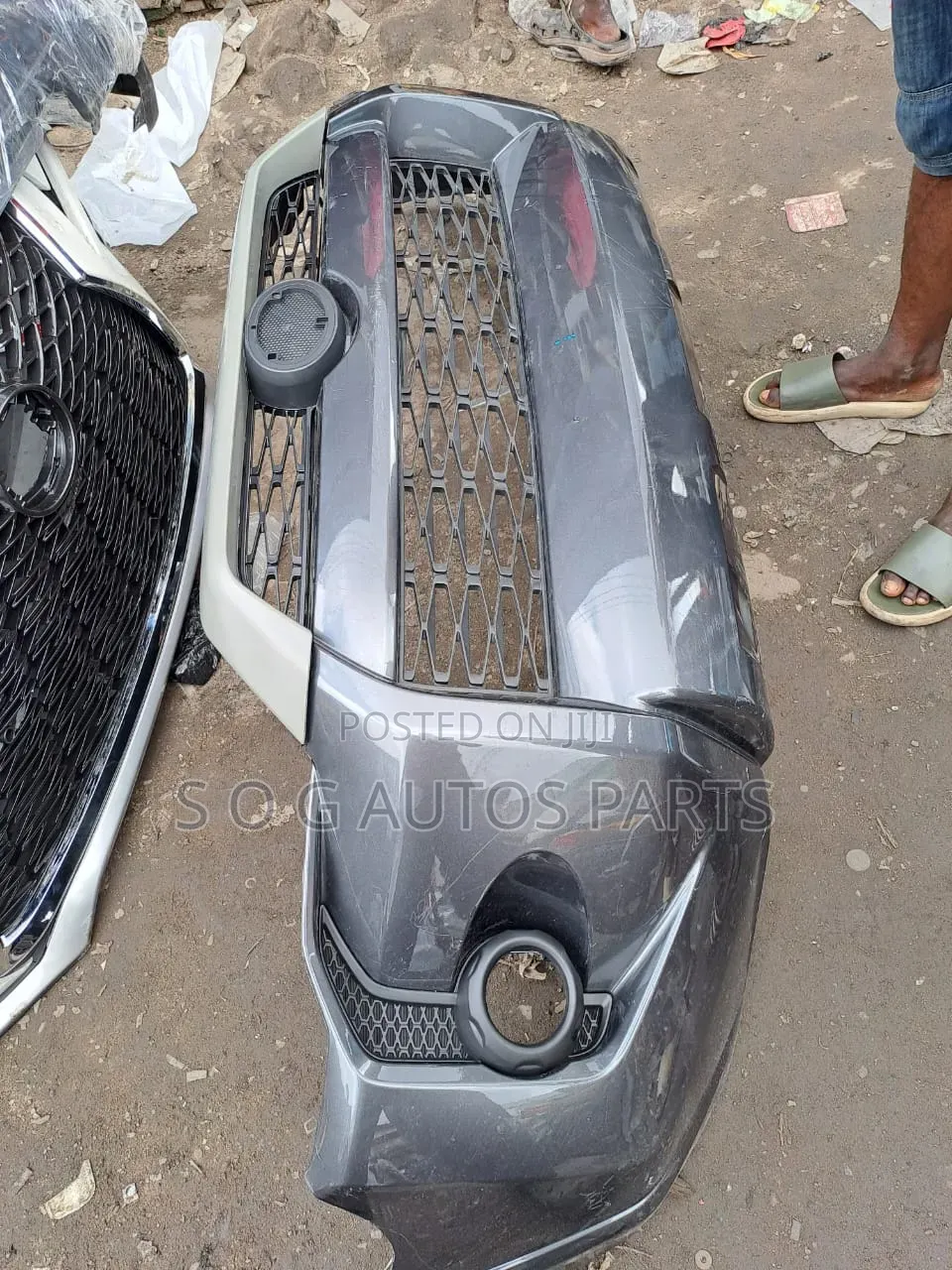 Complete Front Bumper Toyota 4runner 2014