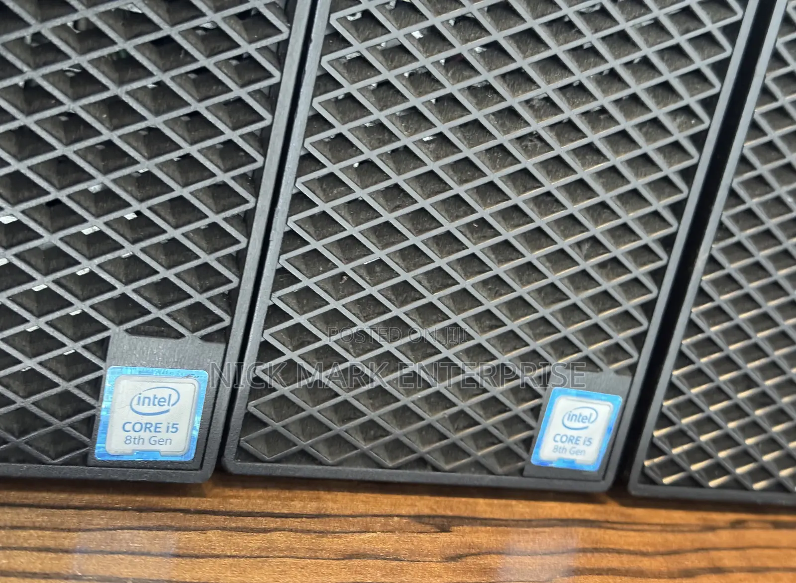 Desktop Computer Dell OptiPlex 7060 16GB Intel Core i5 SSD 256GB