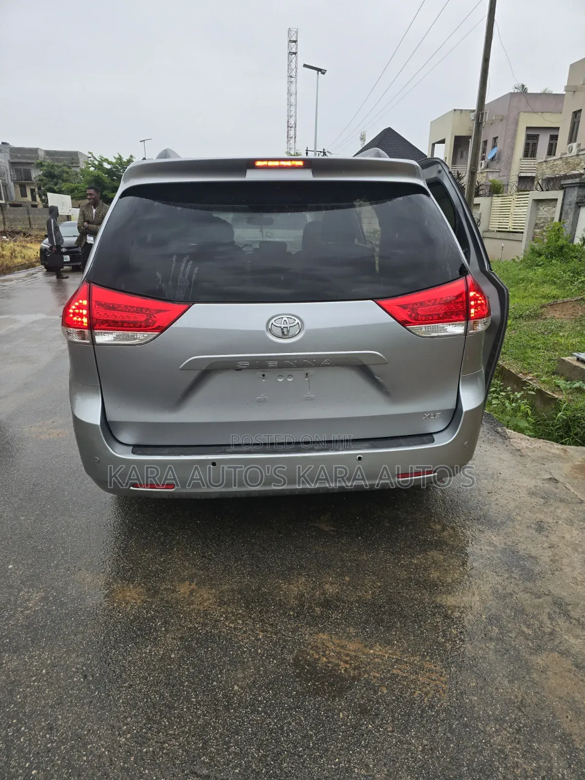 Toyota Sienna 2014 Silver