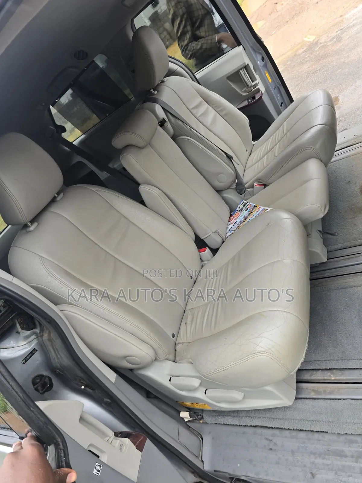 Toyota Sienna 2014 Silver