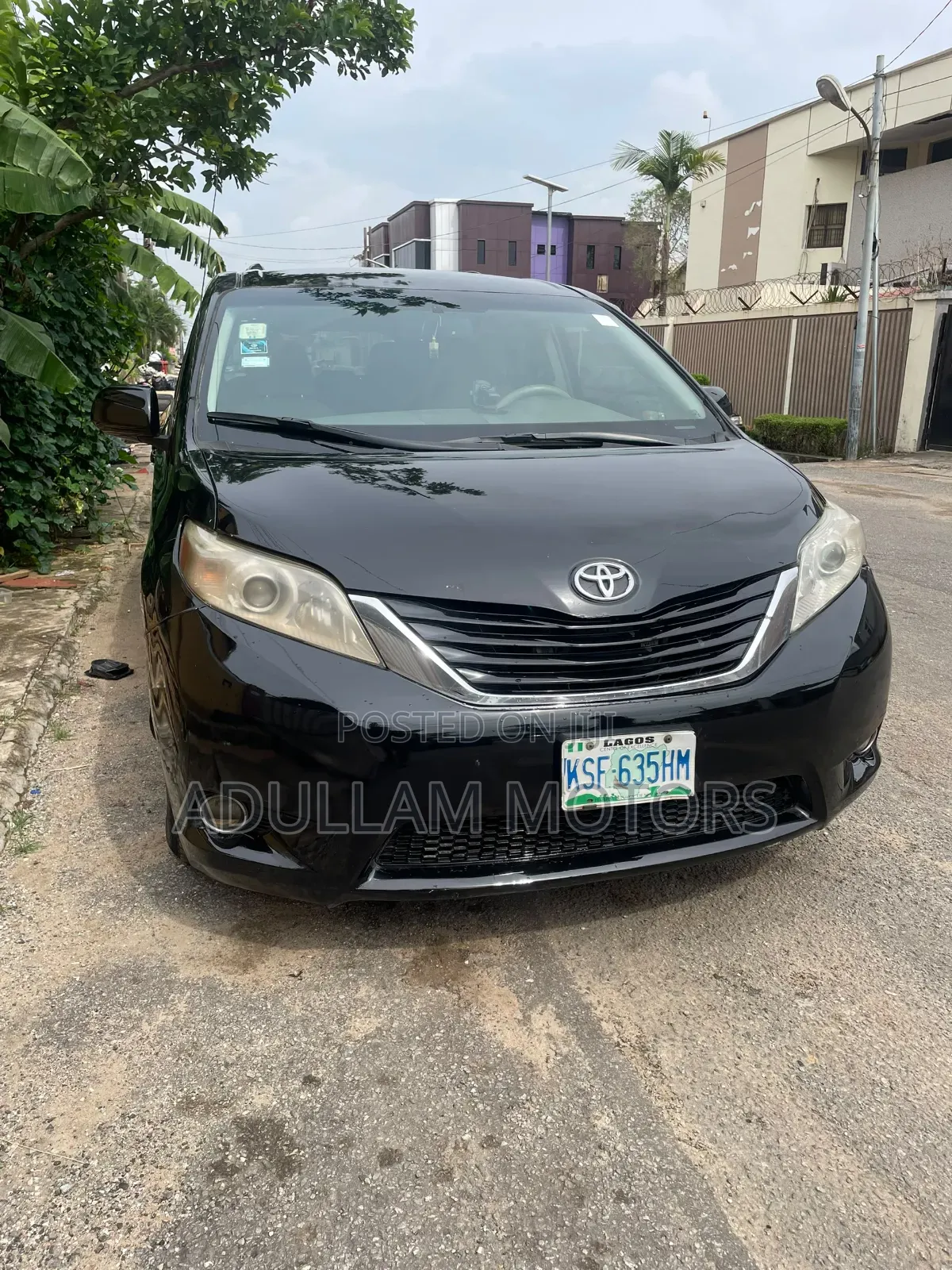 Toyota Sienna 2012 Black