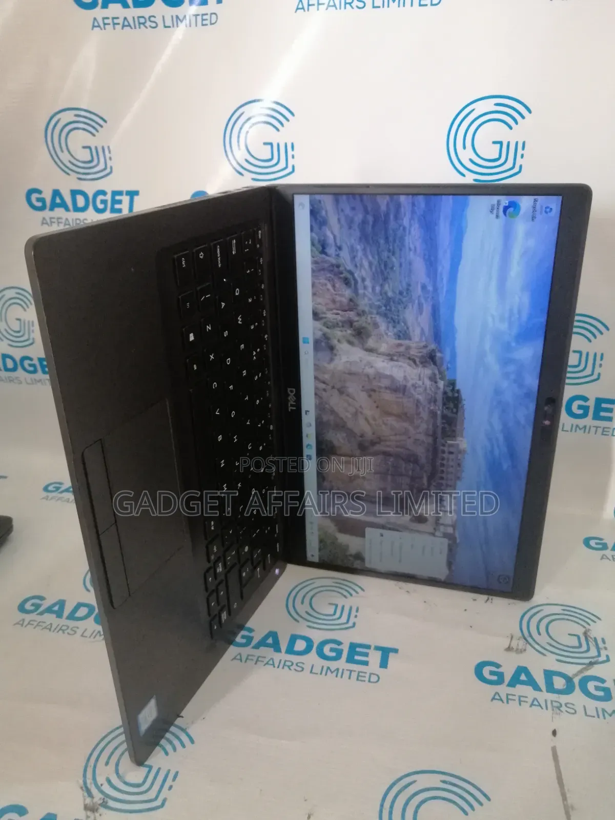 Laptop Dell Latitude 5400 8GB Intel Core i7 SSD 256GB