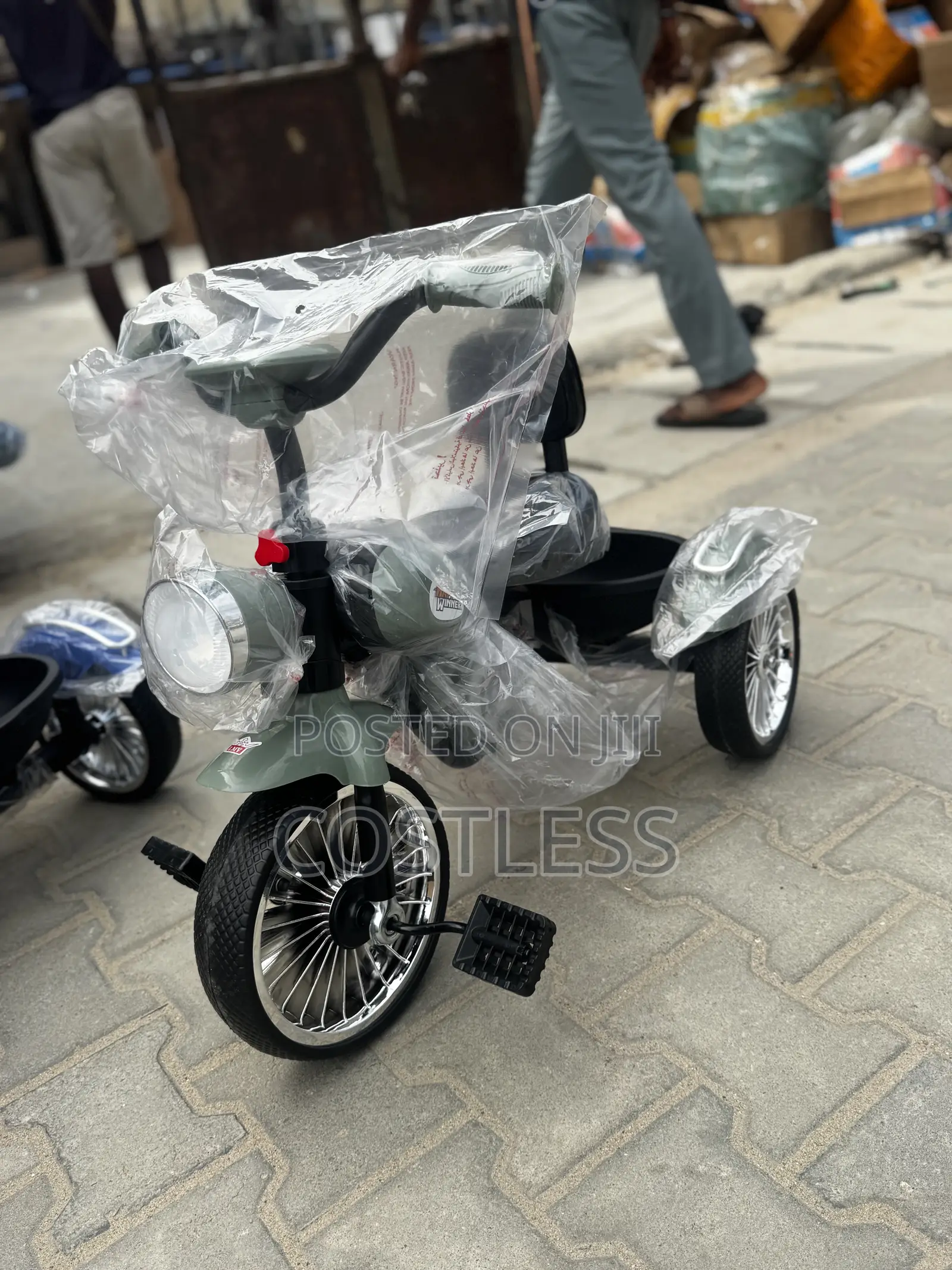 New Arrival Children Tricycle With Headlight