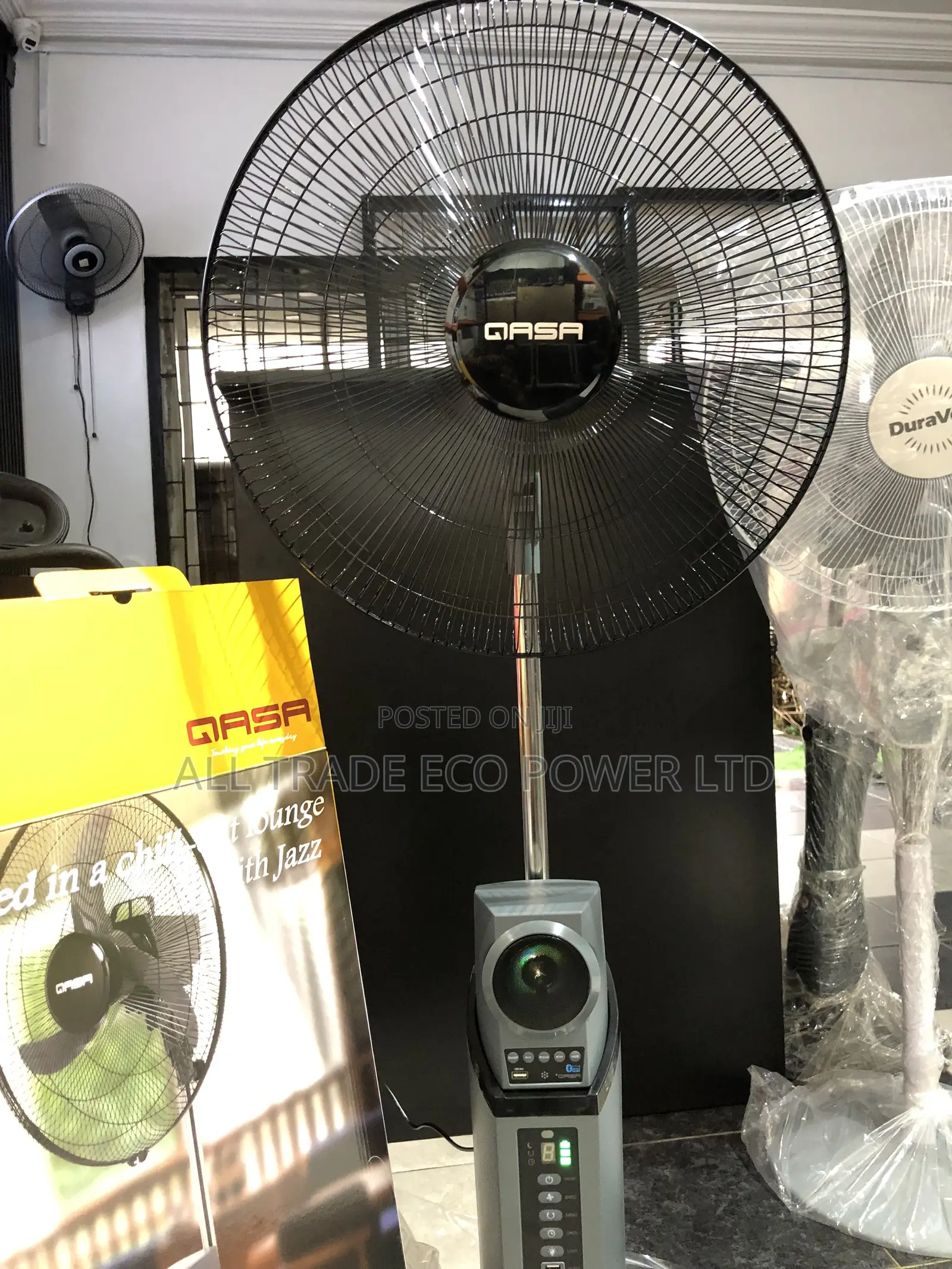 Qasa 18inch +Bluetooth Speaker + Remote Control