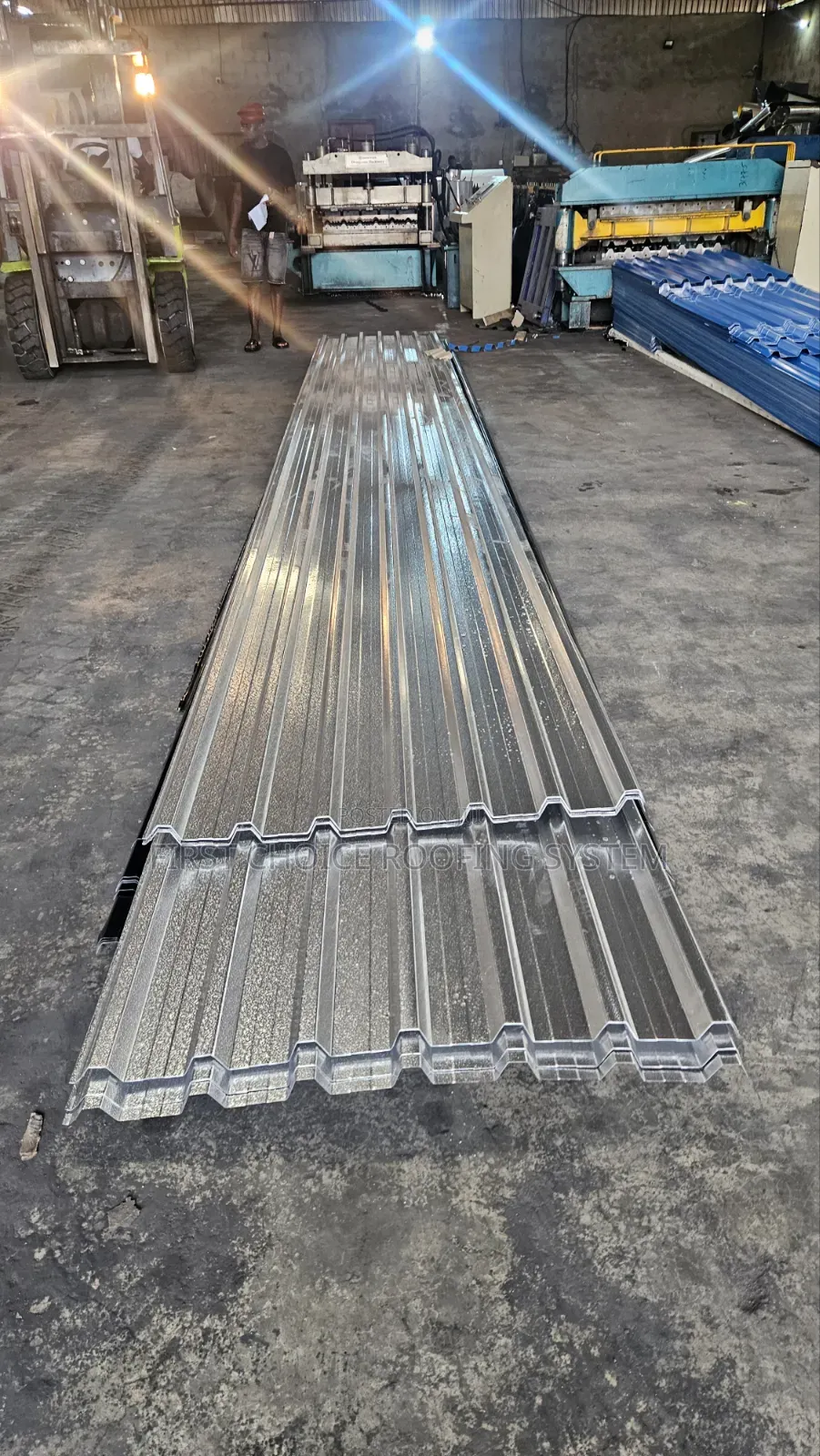 Pure Aluminium Roofing Sheets Stucco Colour 0.70mm ,0.90 Width