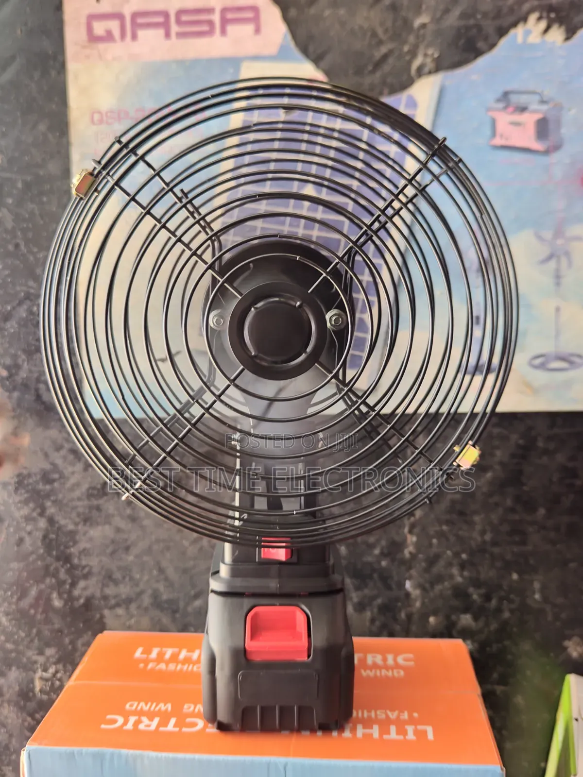 8" Fast Breeze Lithium Rechargeable Desk Fan