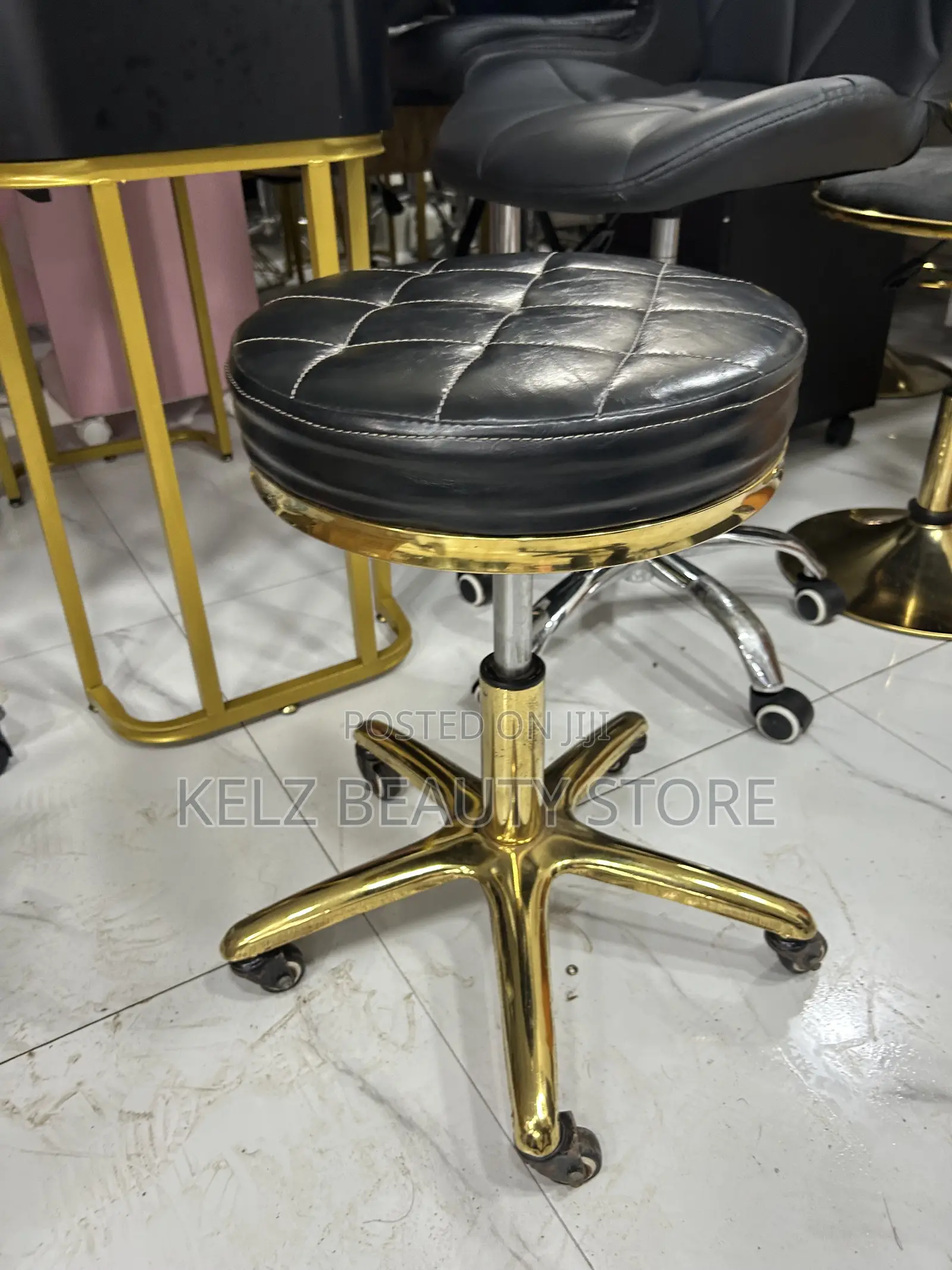 Pedicure Stool With Gold