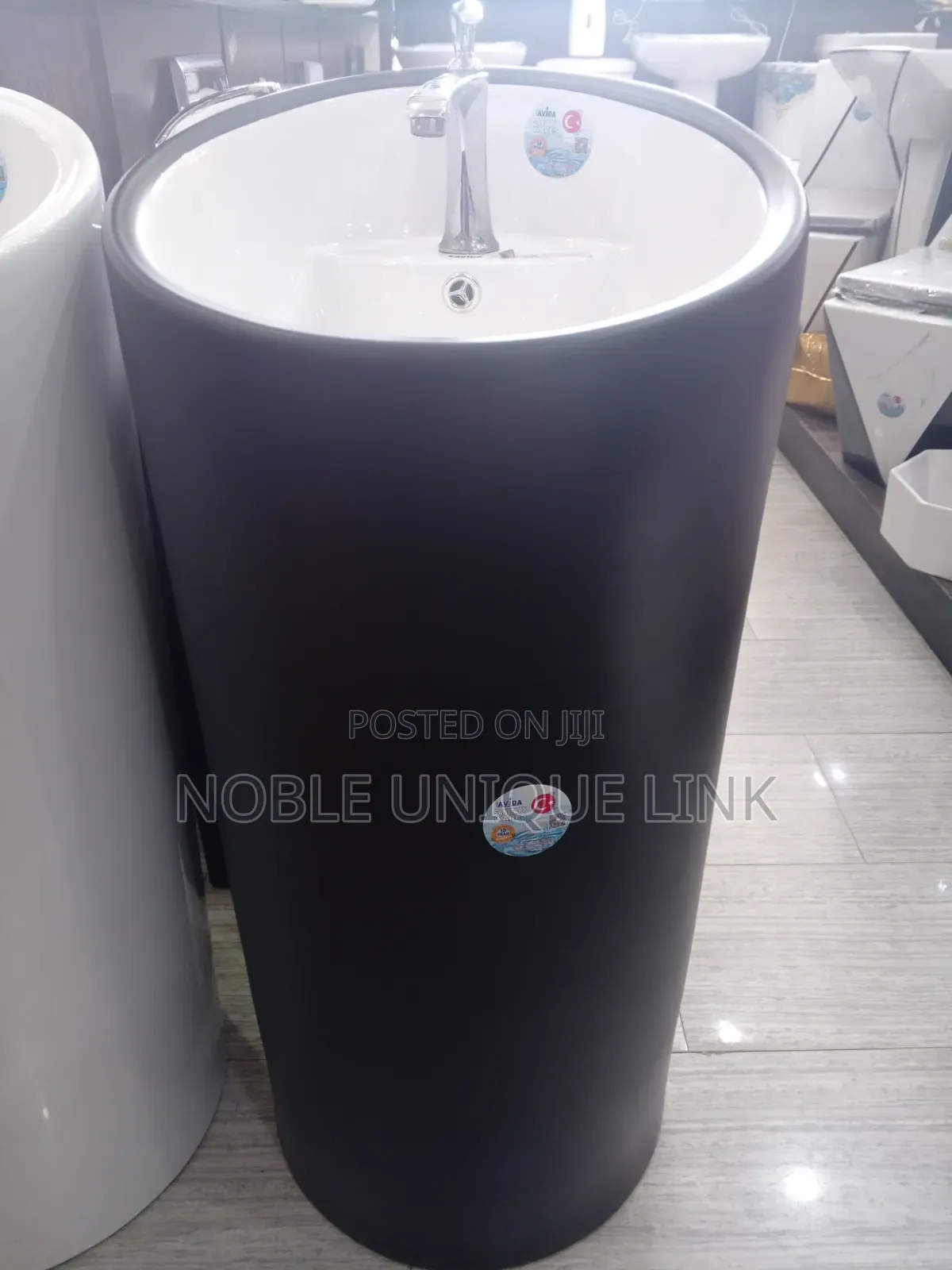 Standing Black Wash Hand Basin