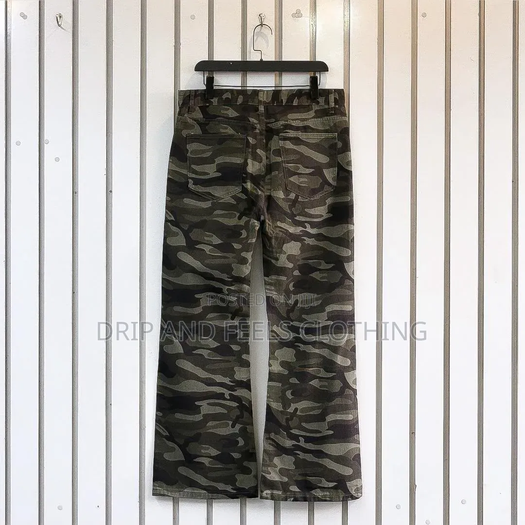 Premium Flare Camouflage Jeans