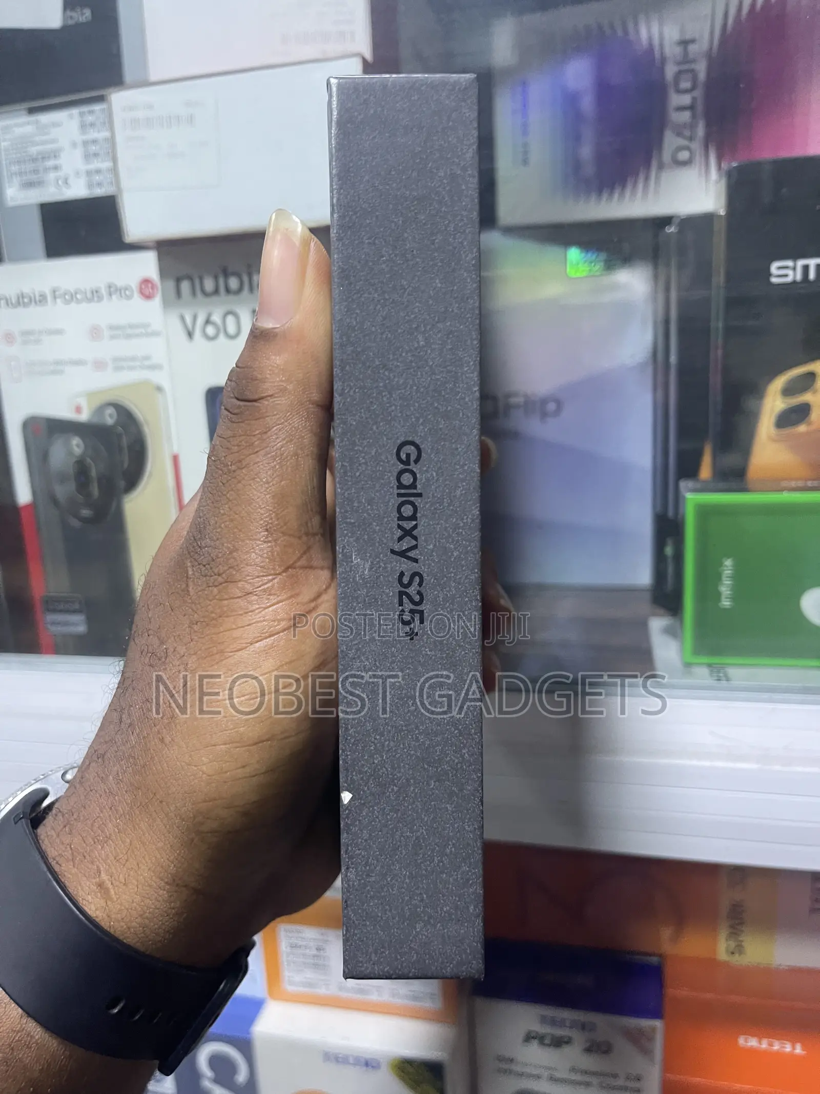 New Samsung Galaxy S25+ 512 GB