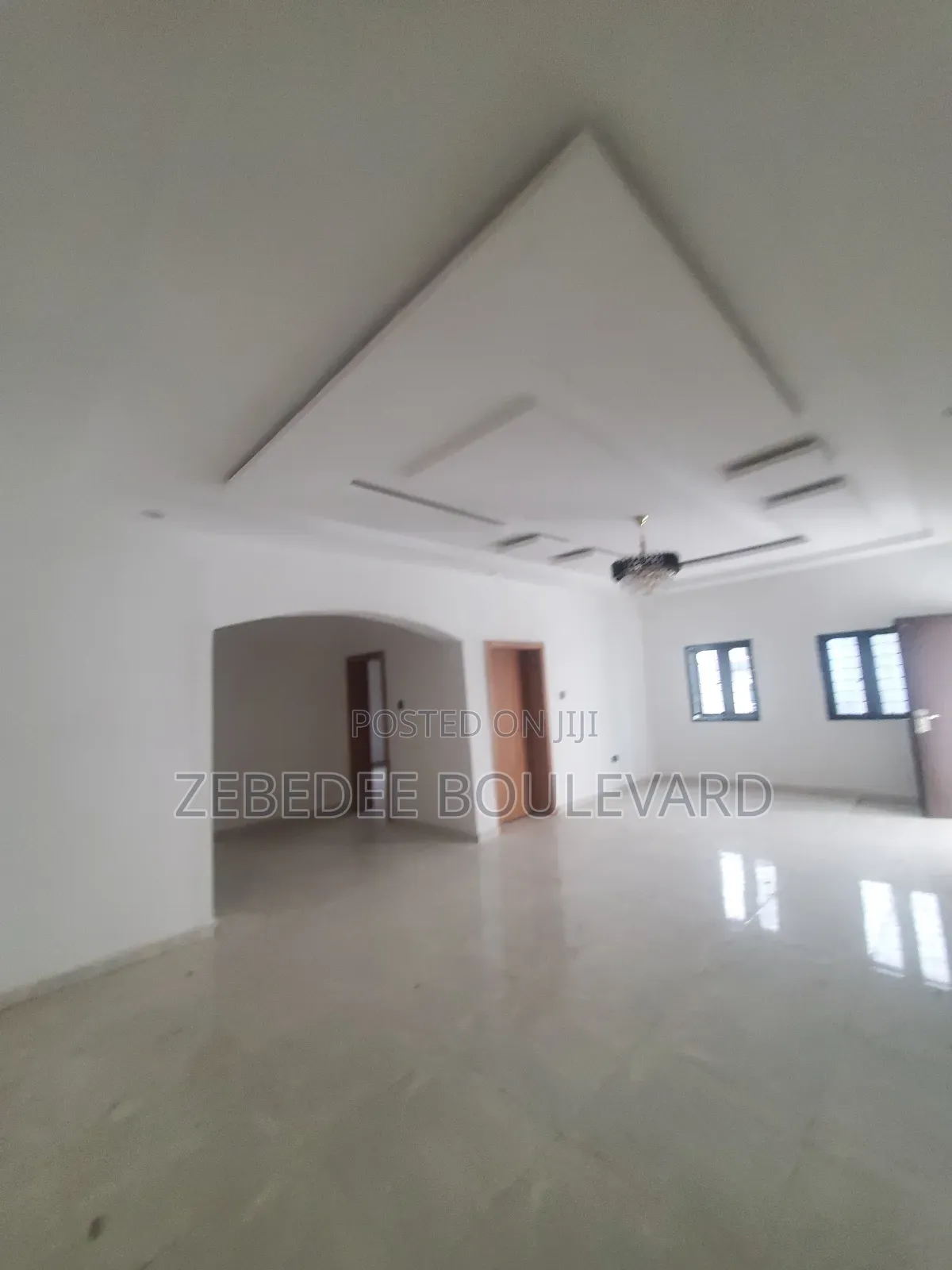 3bdrm Block of Flats in Durumi for rent