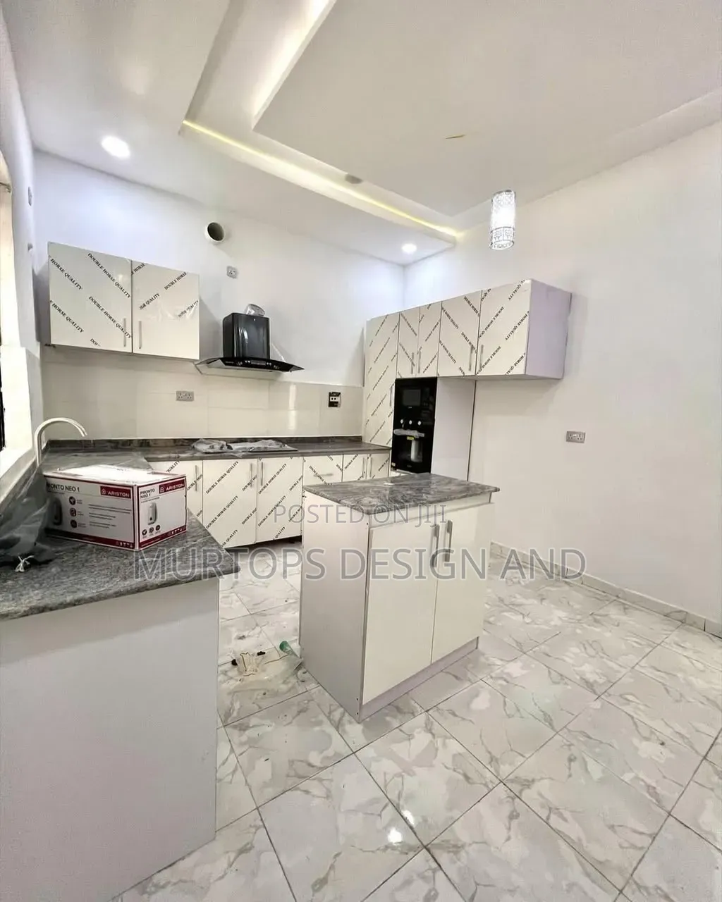4bdrm Duplex in Chevron for rent