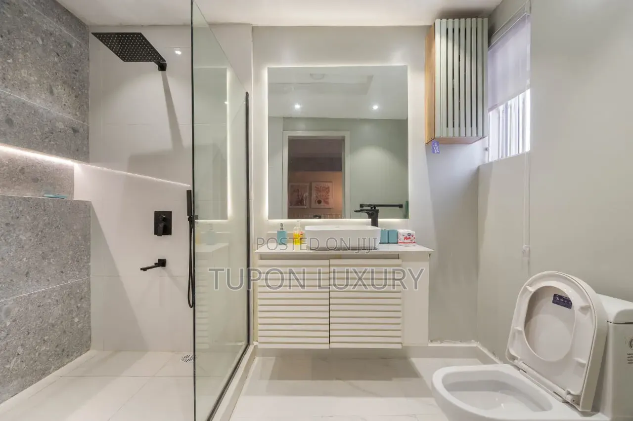 Beautiful, Luxury , Secured, Spacious Studio Apartment With Gym