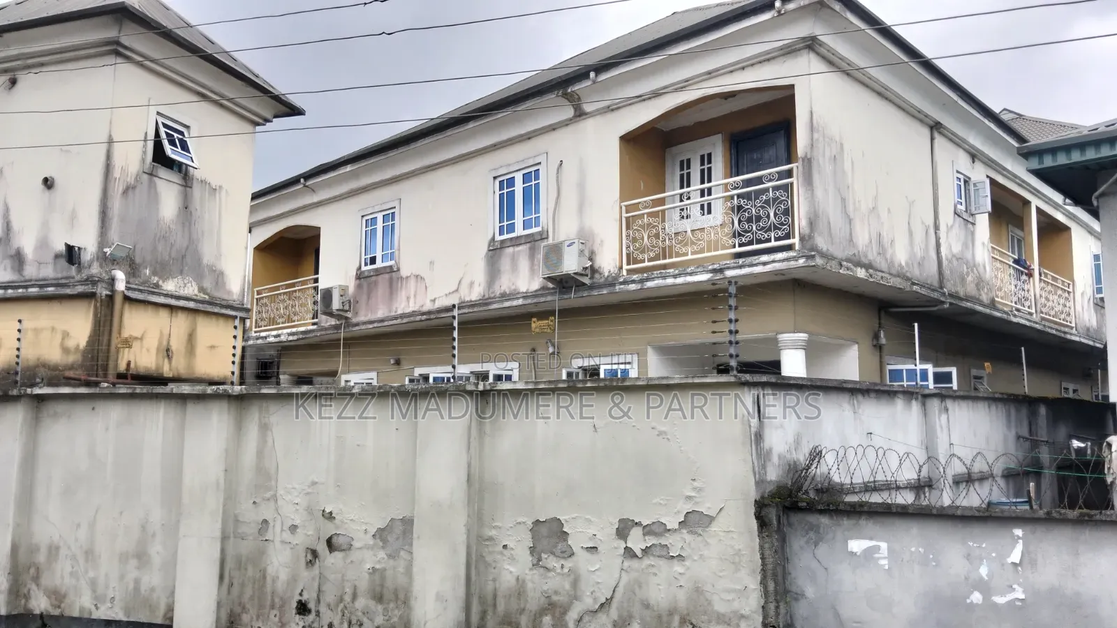 4bdrm Duplex in Stadium Road , Port, Obio-Akpor for sale