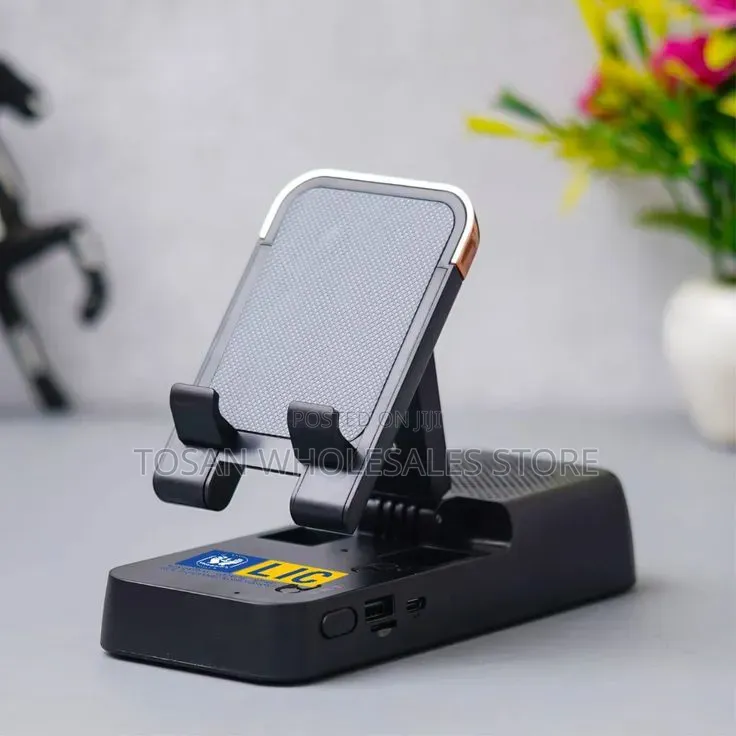 Adjustable Phone Stand With Bluetooth Speaker Charging Base