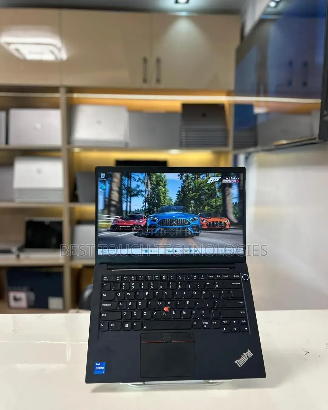 Laptop Lenovo ThinkPad E14 Gen 2 8GB Intel Core i5 SSD 256GB
